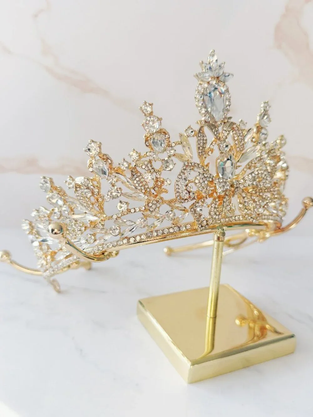 Vintage Gold Crystal Tiara Crown for Bridal Wedding, Pageants and Quinceañeras